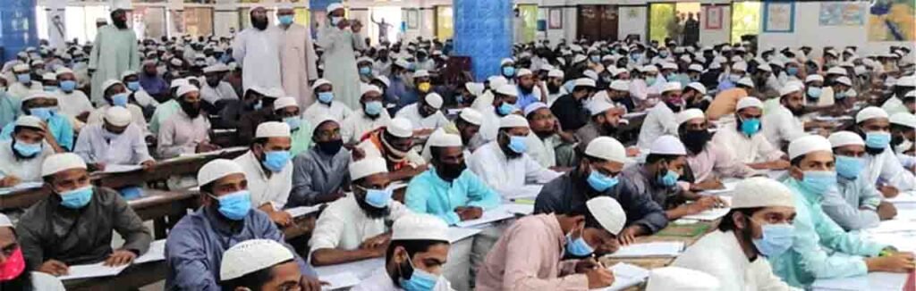 জাহেদুল বাবার লাশ বাড়ীতে রেখে পরীক্ষা হলে