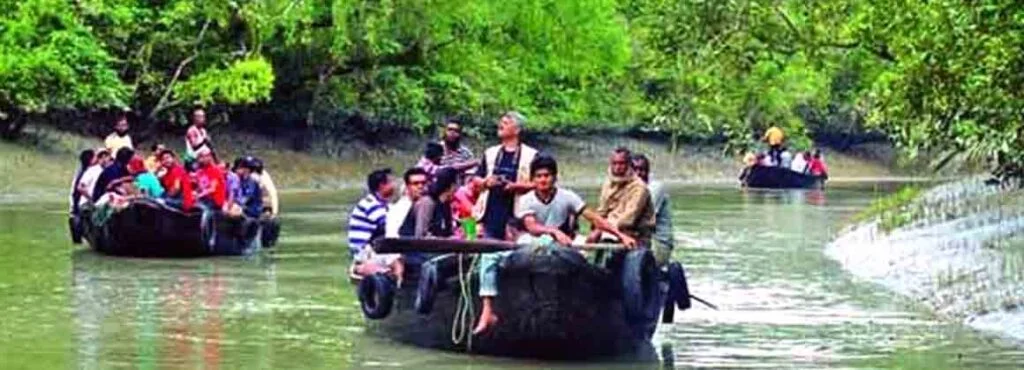 সুন্দরবনের সৌন্দর্য হাতছানি দেয় পর্যটকদের