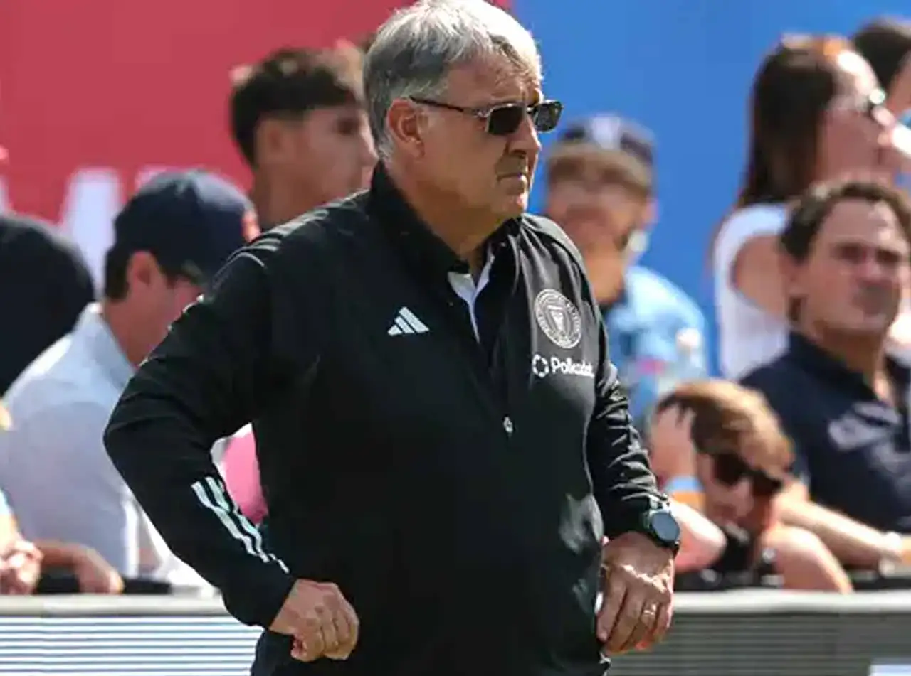 ইন্টার মিয়ামি ড্রয়ের পর রেফারিকে তিরস্কার: টাটা মার্টিনো